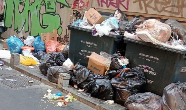 Şişli’de Kayyum Sonrası Çöp Krizi: Sokaklar Atık Yığınlarıyla Dolu