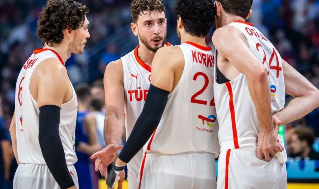 12 Dev Adam’dan Tarihi Başarı: EuroBasket 2025’te A Grubu’nu Namağlup Lider Tamamladı