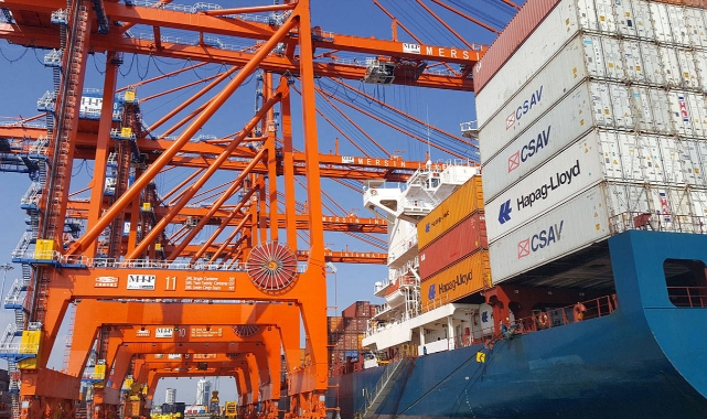 Dış Ticaret Açığı Ağustos’ta %15,8 Daraldı — 4,2 Milyar Dolara Geriledi