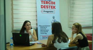 GENÇLER YOL HARİTALARINI ALTIEYLÜL İLE ÇİZİYOR
