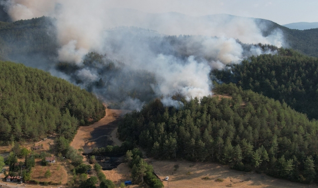 Kastamonu’da Orman Yangını Alarmı: 6 Köy Tahliye Edildi, 437 Kişi Güvenli Alanlara Taşındı