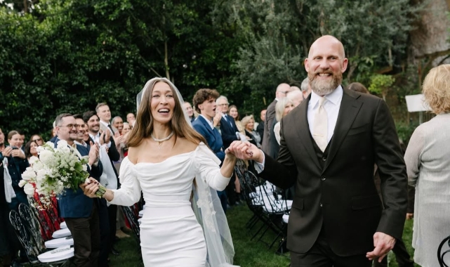 Alana Hadid ve Ross Williams Evlendi