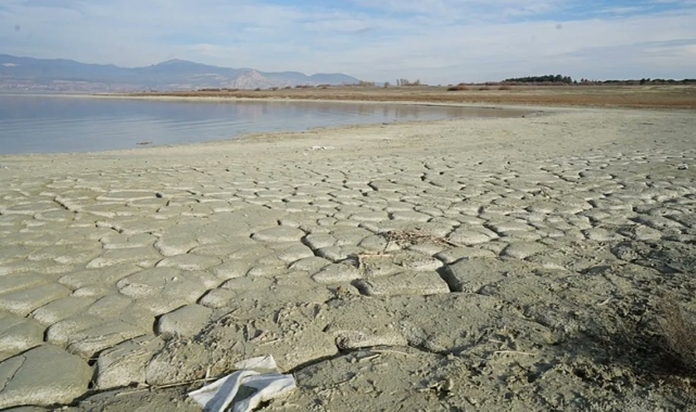 Burdur Gölü 50 Yılda Yüzde 45 Küçüldü: 94 Kilometrekarelik Alan Kayboldu