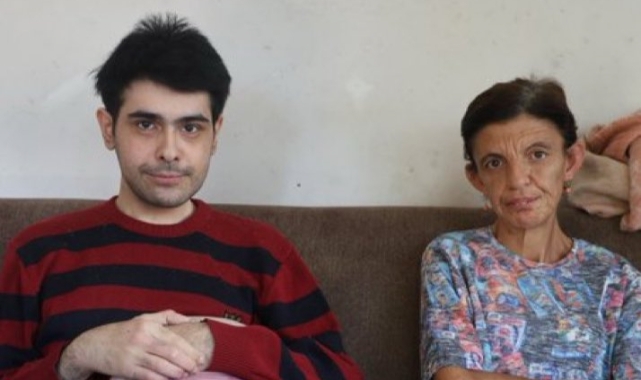 Deprem Travması Hayatını Durma Noktasına Getirdi: “Üç Yıldır Evden Çıkmıyorum, Hayata Pes Ettim”