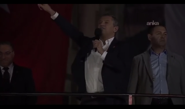 Özgür Özel’den çarpıcı iddia: “Muhittin Böcek’e CHP’ye iftira atması için teklif götürüldü”