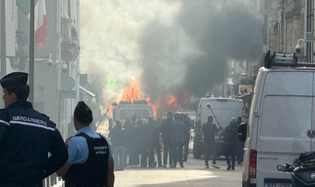 Paris’te Parlamento Yakınında Patlama — Gergin Bekleyiş Başladı