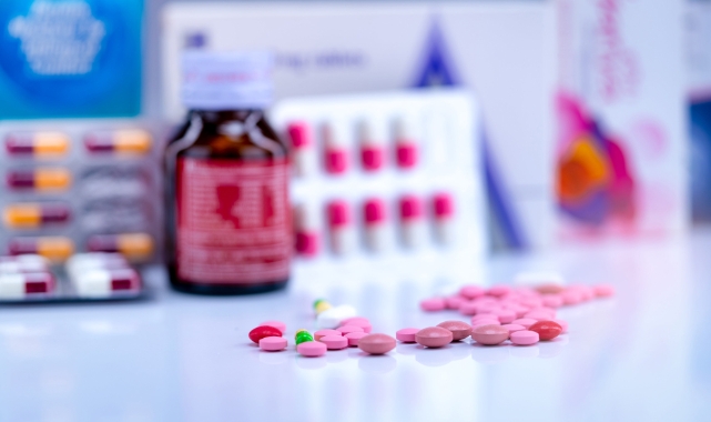 Rekabet Kurumu’ndan İlaç Devlerine 244 Milyon TL Ceza: Sanovel ve Pfizer Liste Başında