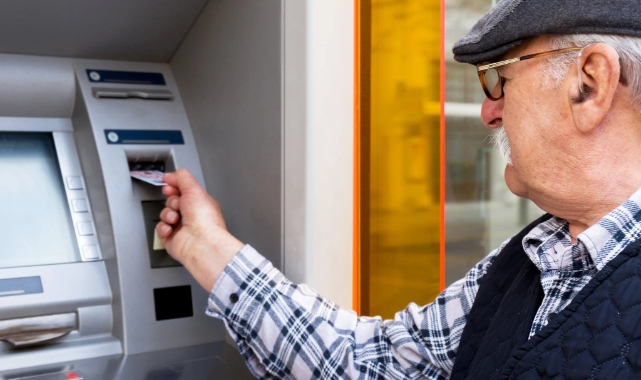 Emeklilikte Yeni Dönem! Çalışıp Maaş Alamayacaklar