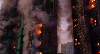 Hong Kong'da Yangın Faciası: 36 Ölü, 279 Kayıp