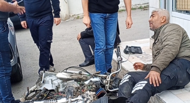 İzmir'de akıl almaz kaza