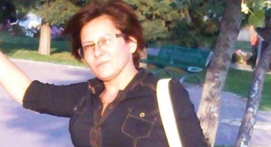 İzmir'de Çıkan Yangında 30 Kedi ile Birlikte Hayatını Kaybetti