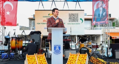 18. Bodrum Mandalin Festivali Bitez Köy İçi’nde Yoğun Katılımla Düzenlendi