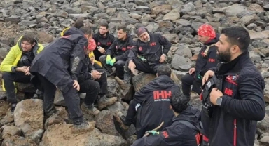 Hatay'da Kayıp Suriyeli Çocuk Topraktan Yaralı Çıkarıldı; Dayısı Gözaltında