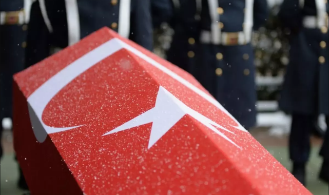 Türkiye Ağlıyor, 3 Eve Ateş Düştü!