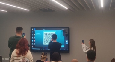 Üniversitelerde Yoklamalara Devrim Gibi Sistem: Tek Kullanımlık QR Kod ve Konum Doğrulaması Geliyor