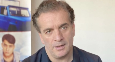 Ünlü Oyuncu Murat Cemcir Yoğun Bakımda Tedavi Altında