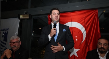 Bodrum Belediye Başkanı Tamer Mandalinci, 10 Ocak Çalışan Gazeteciler Günü dolayısıyla düzenlenen organizasyonda basın mensuplarıyla bir araya geldi