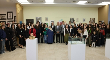 Küçükçekmece’de “Kabuk” Sergisi Sanatseverlerle Buluştu