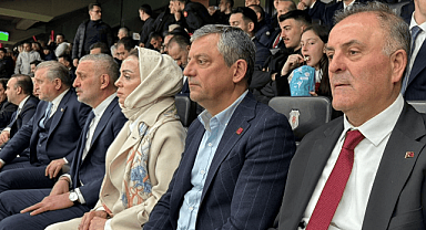 Özgür Özel'den Milli Takım'a İlk Yorum!