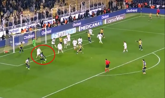 Türkiye Bu Golü Konuşuyor!