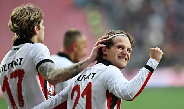 Beşiktaş Samsun'da 5 Dakikada Çöktü 