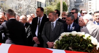 Hüsamettin Cindoruk Son Yolculuğuna Uğurlandı! 