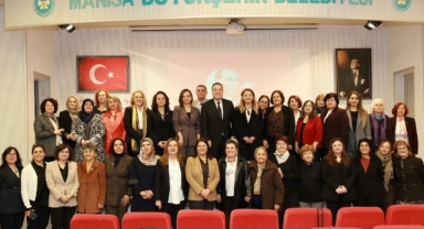 Manisa’da Kadın Belediye Başkanları Buluştu: Siyasette Güçlü Temsil Vurgusu