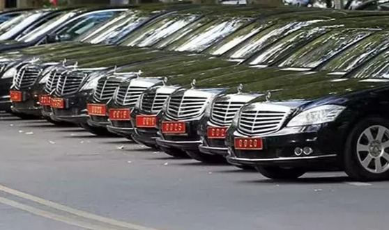 TBMM’de Makam Aracı Tartışması: Karşılıklı İddialar ve Belge Çağrısı Gündeme Damga Vurdu