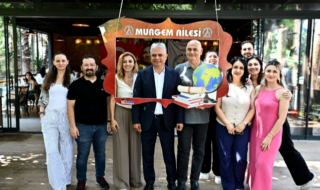 Muratpaşa Belediye Başkanı Uysal, MURGEM Mezunlarıyla Buluştu