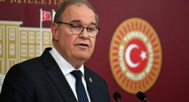 Grup Başkanlığı’na Faik Öztrak seçildi