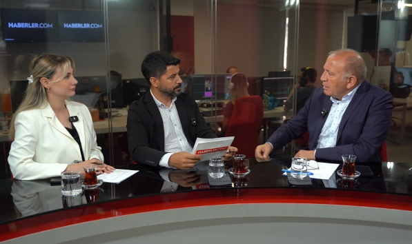 Gürsel Tekin’den Özel Ekibine Açık Mesaj