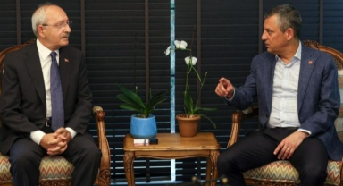 Kılıçdaroğlu’na yakın isimlerden Özgür Özel için dikkat çeken tavır