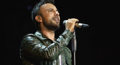 Megastar Tarkan Yaza İmaj Değişikliğiyle Girdi